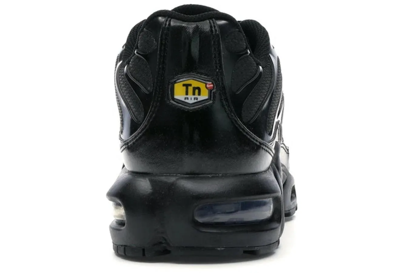 Nike Air Max Plus Triple Black Water - resistant coating