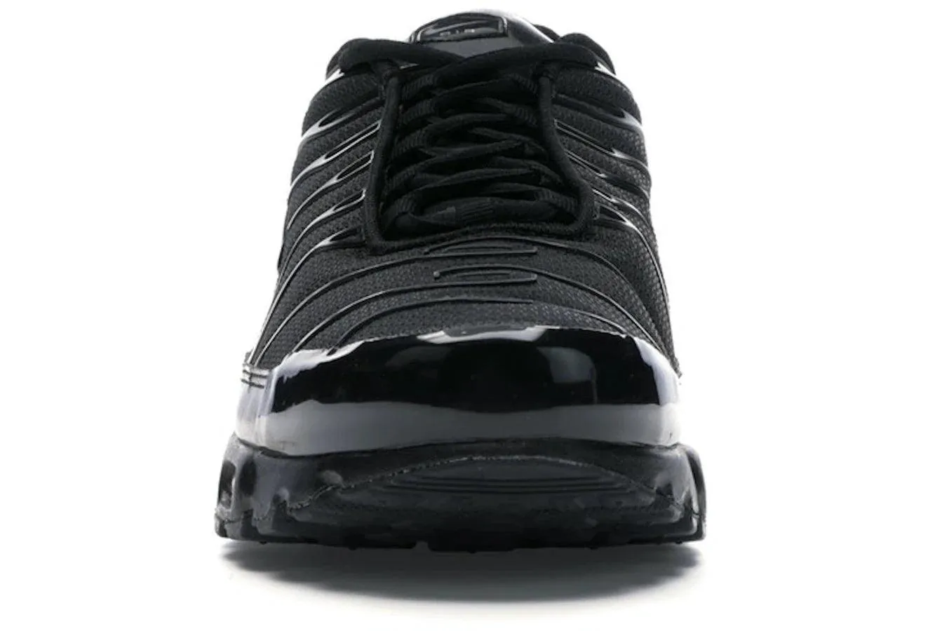 Nike Air Max Plus Triple Black Water - resistant coating