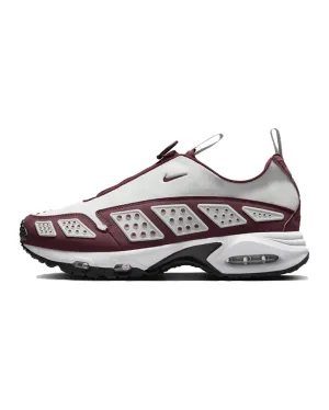 Nike Air Max Sunder Burgundy Crush Mountain running asset running accessory
