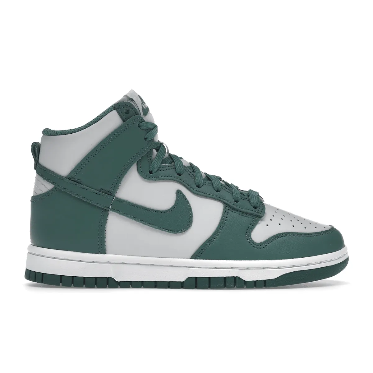 Modern Fit Roll Hike Nike Dunk High Bicoastal