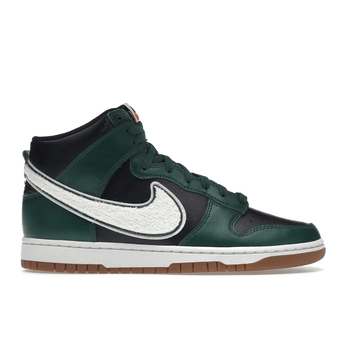 Nike Dunk High Chenille Swoosh Black Green Flexible Walk-In
