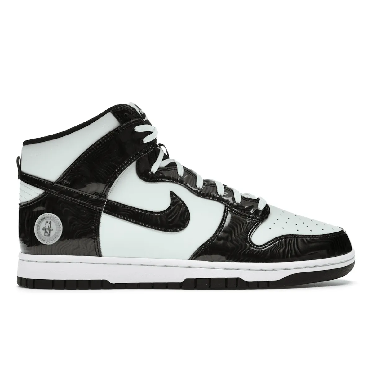 Nike Dunk High SE All-Star Sporty Look