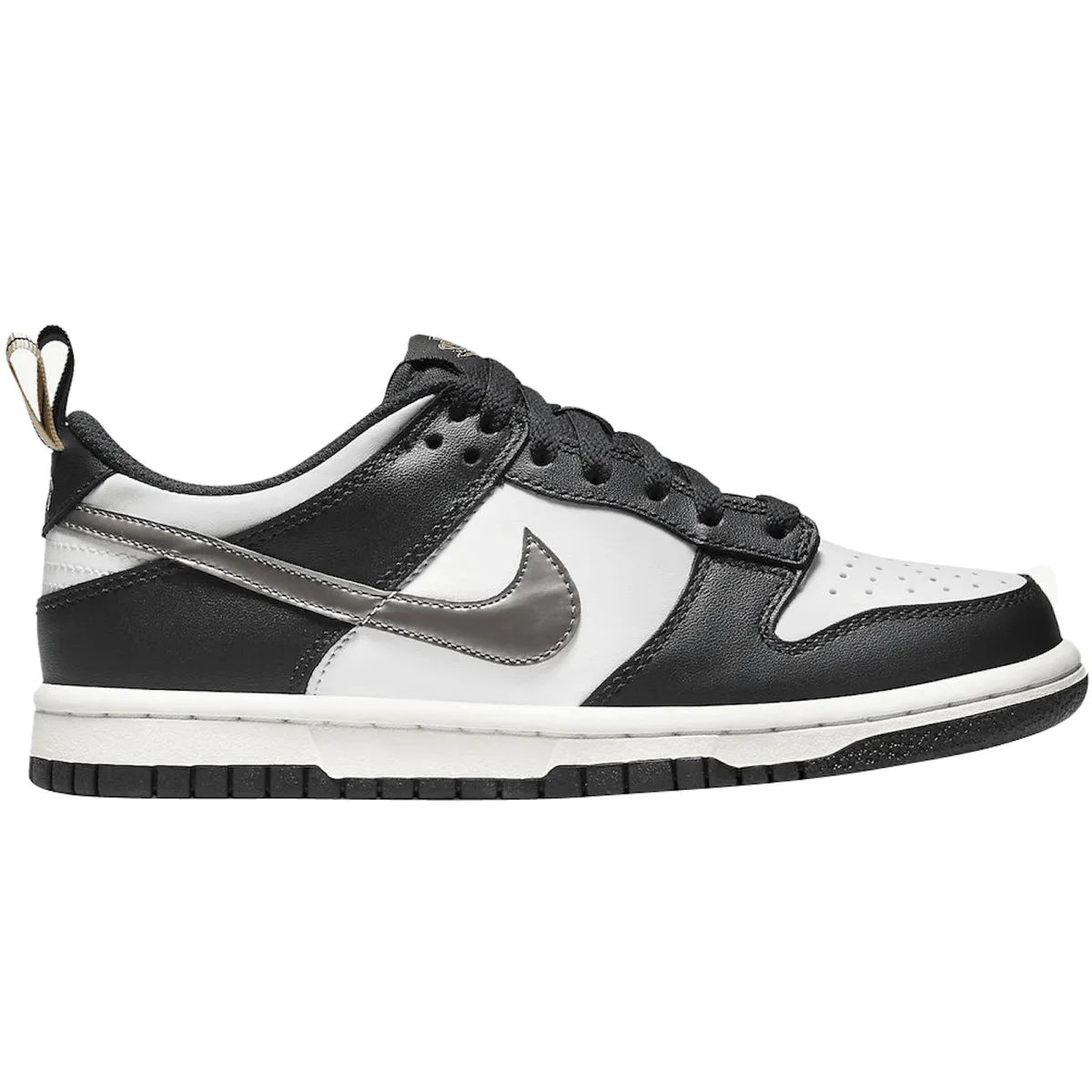 Nike Dunk Low Black White Metallic Travel Step Move Glide-Out