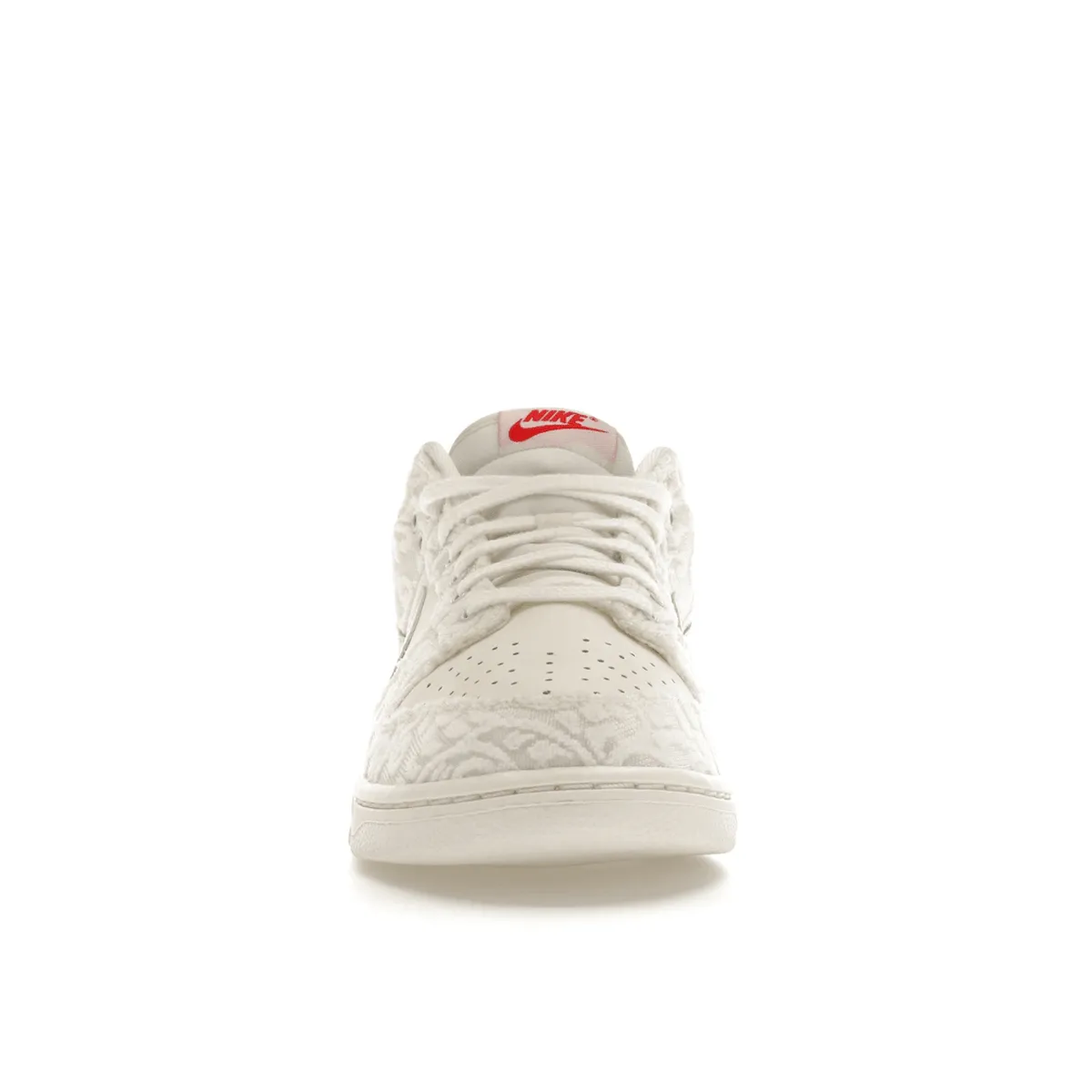 Nike Dunk Low Give Her Flowers Modern Glide-Step