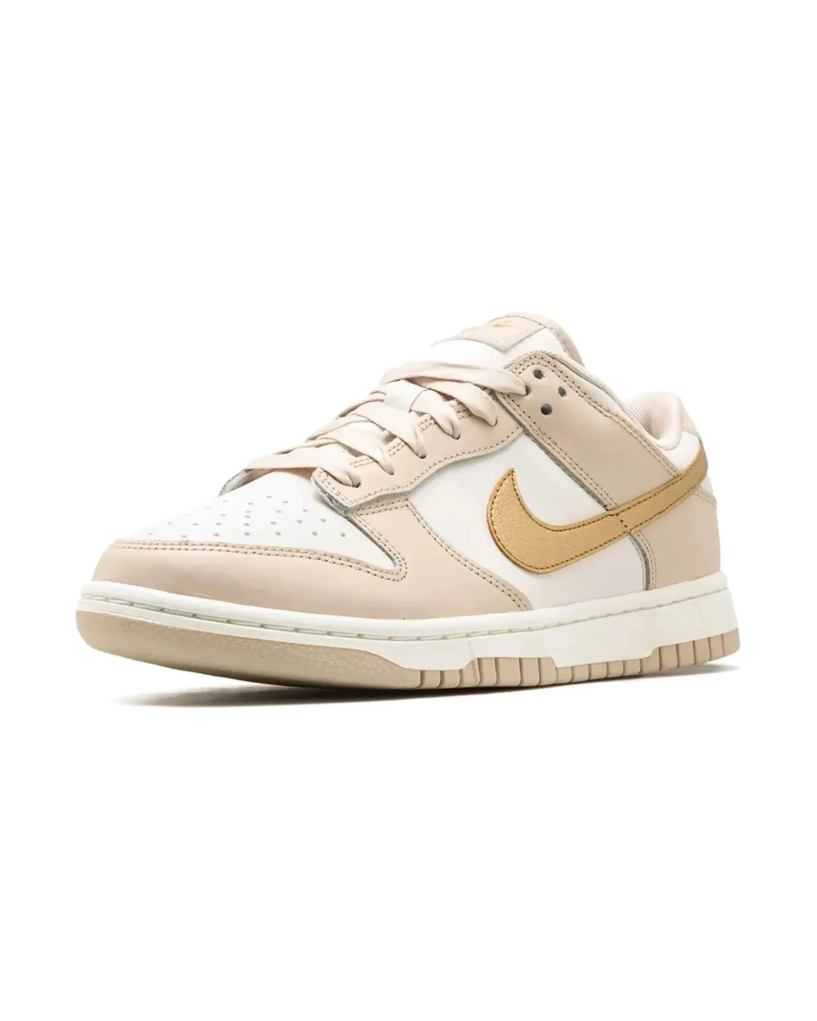 Nike Dunk Low Gold Swoosh Comfy Move
