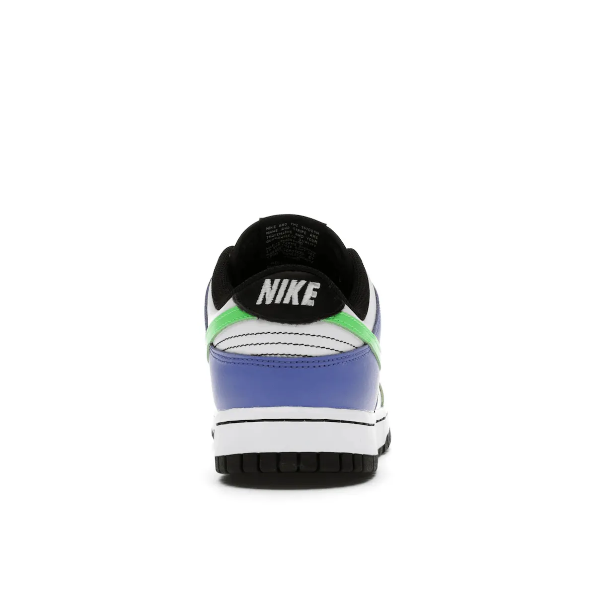 Nike Dunk Low Green Strike Light Walk-Step-In