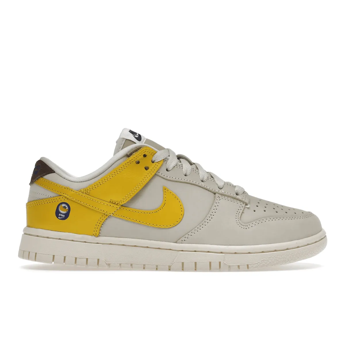 Nike Dunk Low LX Banana Bold Dash