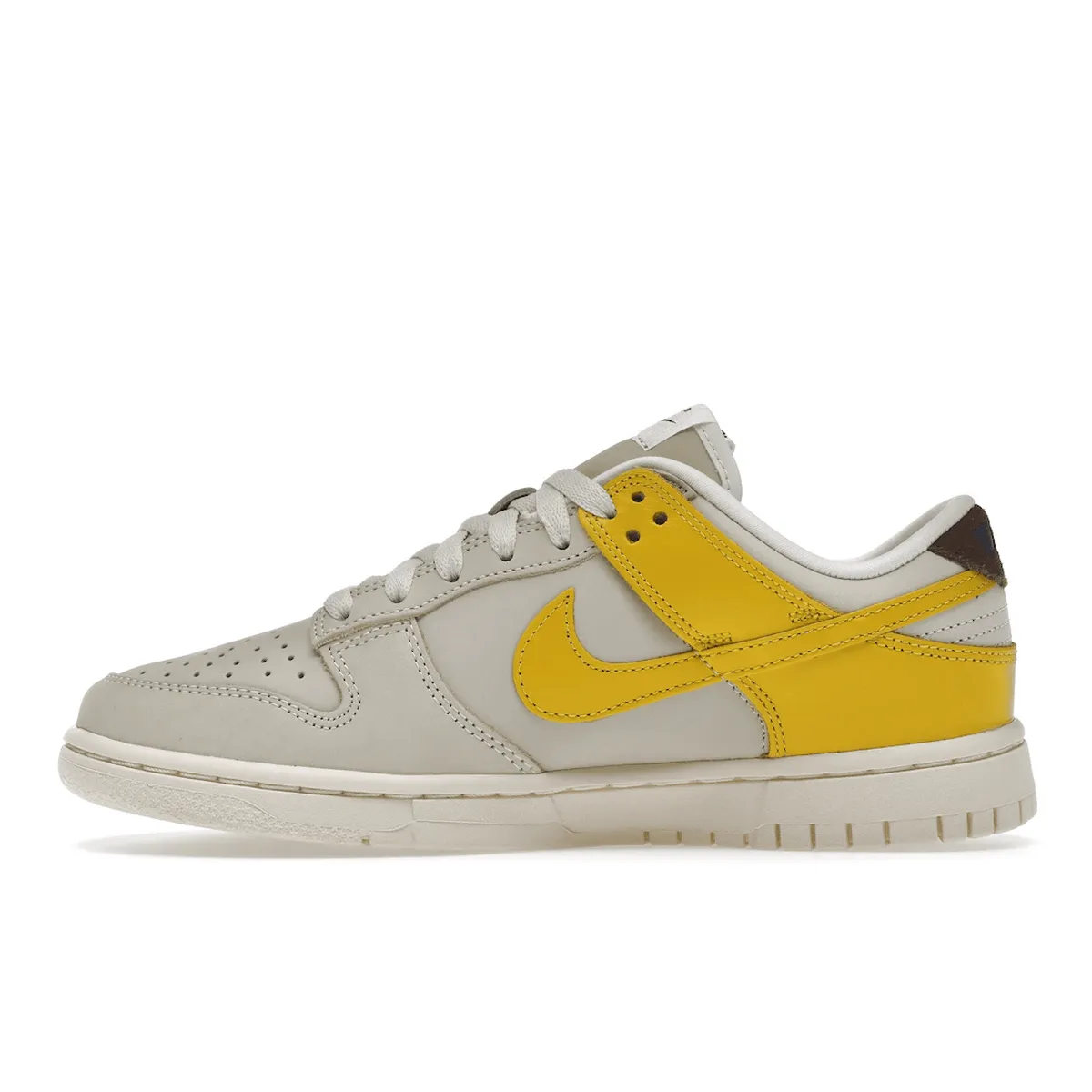 Nike Dunk Low LX Banana Bold Dash