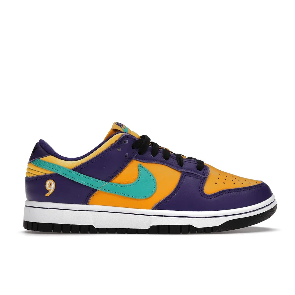 Nike Dunk Low LX Lisa Leslie Soft Move Glide