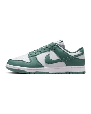 Date Stroll Nike Dunk Low Next Nature Bicoastal