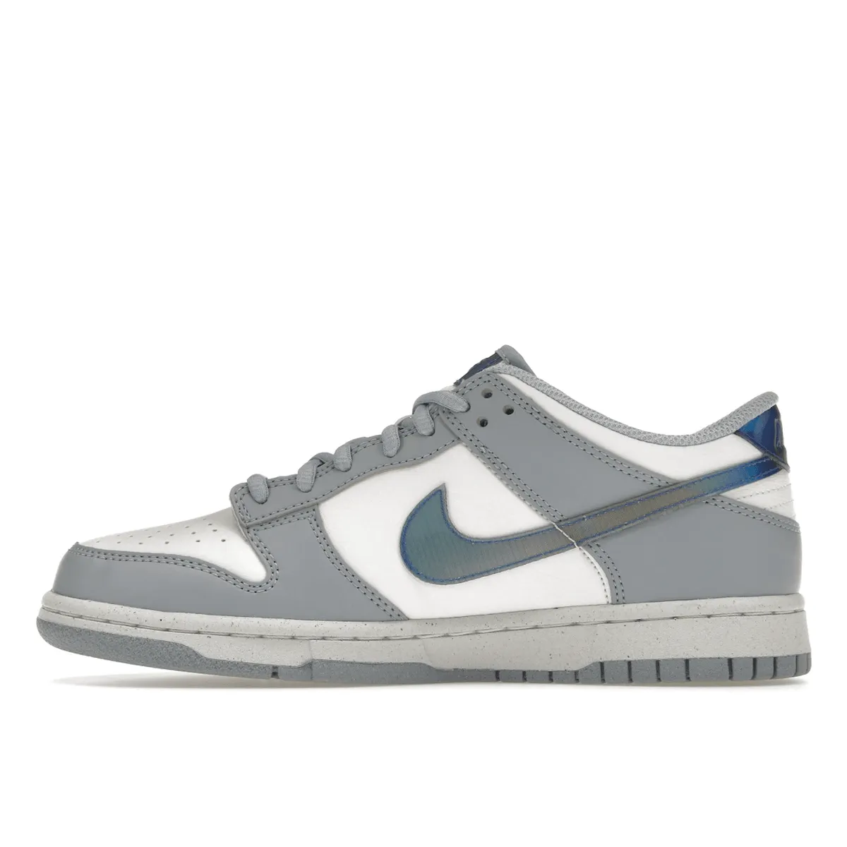 Nike Dunk Low Next Nature Blue Whisper Iridescent Easy Glide Step Move-Out