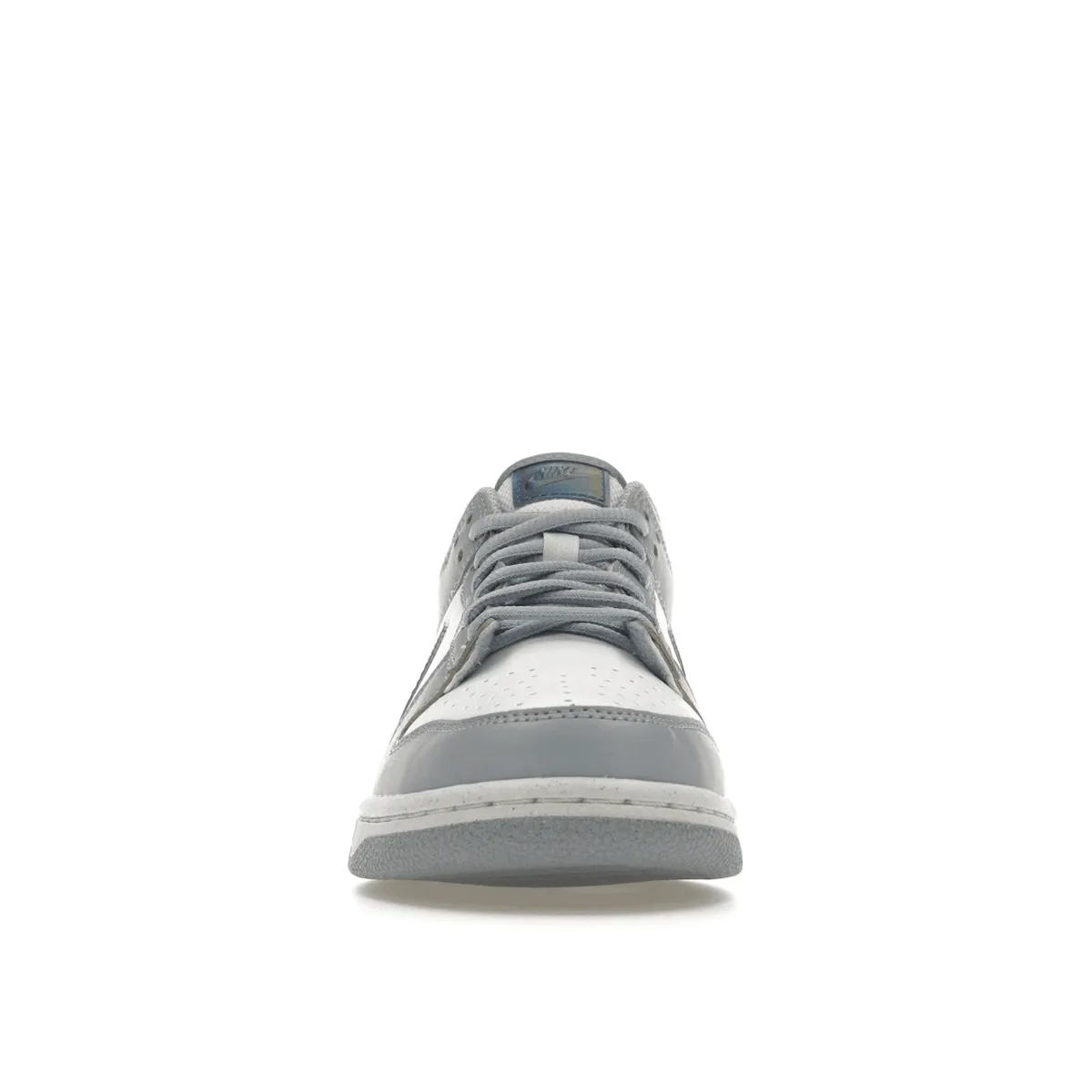 Nike Dunk Low Next Nature Blue Whisper Iridescent Easy Glide Step Move-Out