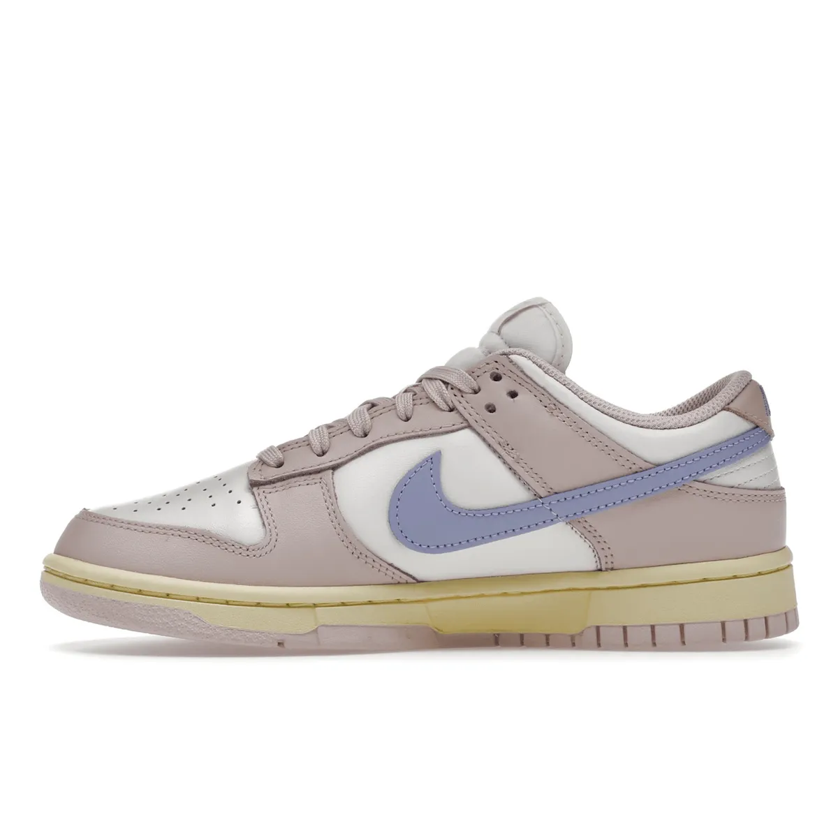Nike Dunk Low Pink Oxford Chic Step
