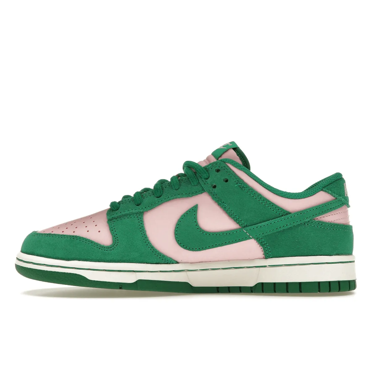 Nike Dunk Low Retro SE Medium Soft Pink Malachite Modern Walk Step-On Layer
