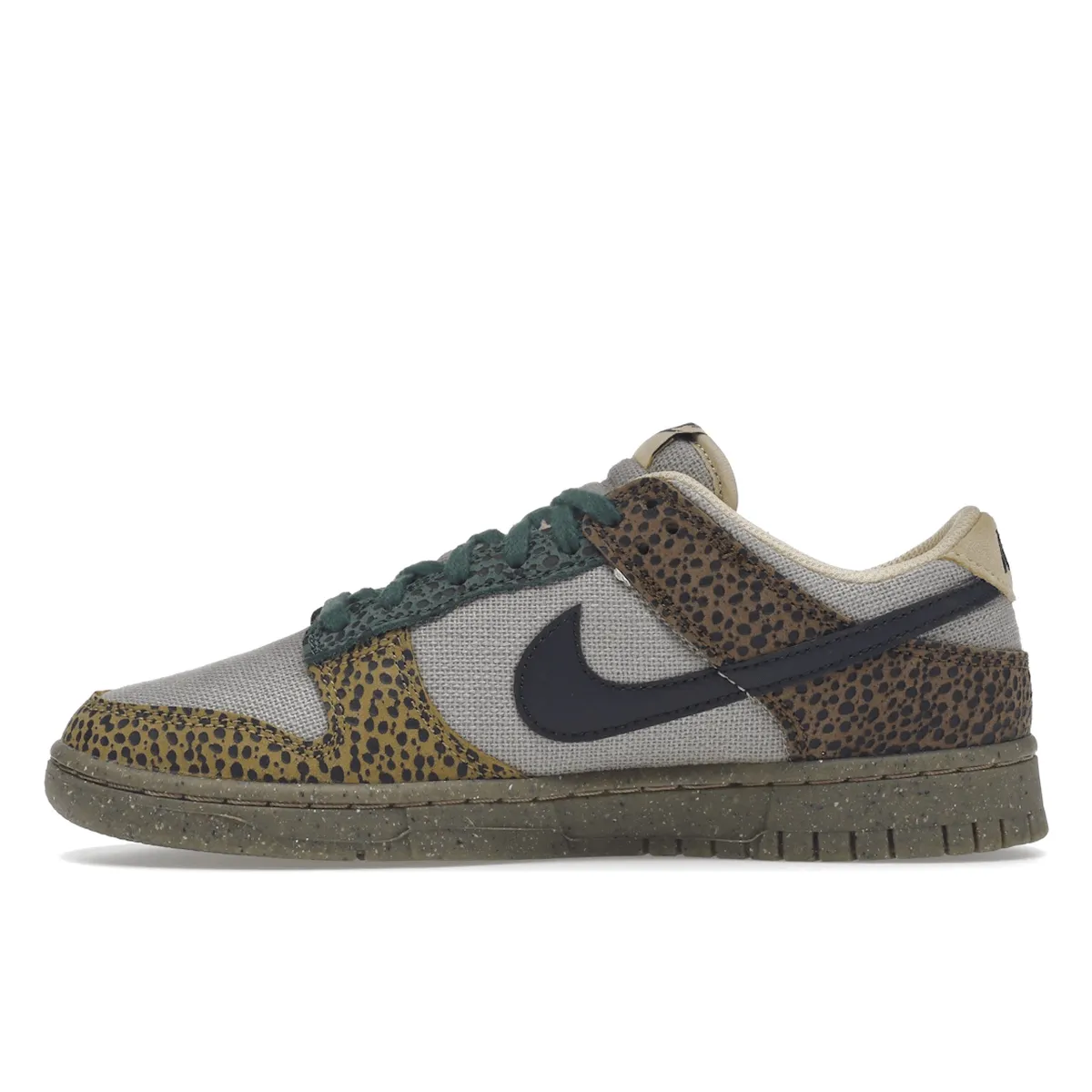 Nike Dunk Low Safari Golden Moss Comfort Essential
