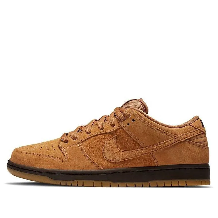 Suede Warm Nike Dunk Low SB Wheat