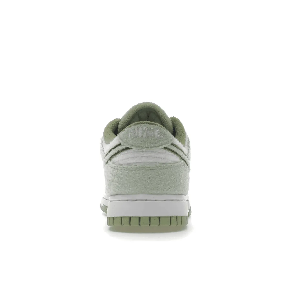 Nike Dunk Low SE Fleece Pack Honeydew Stylish Fit