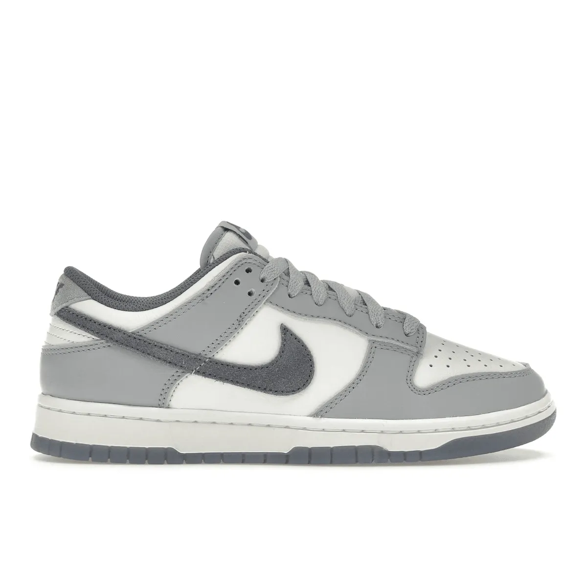 Versatile Wear Nike Dunk Low SE Light Carbon