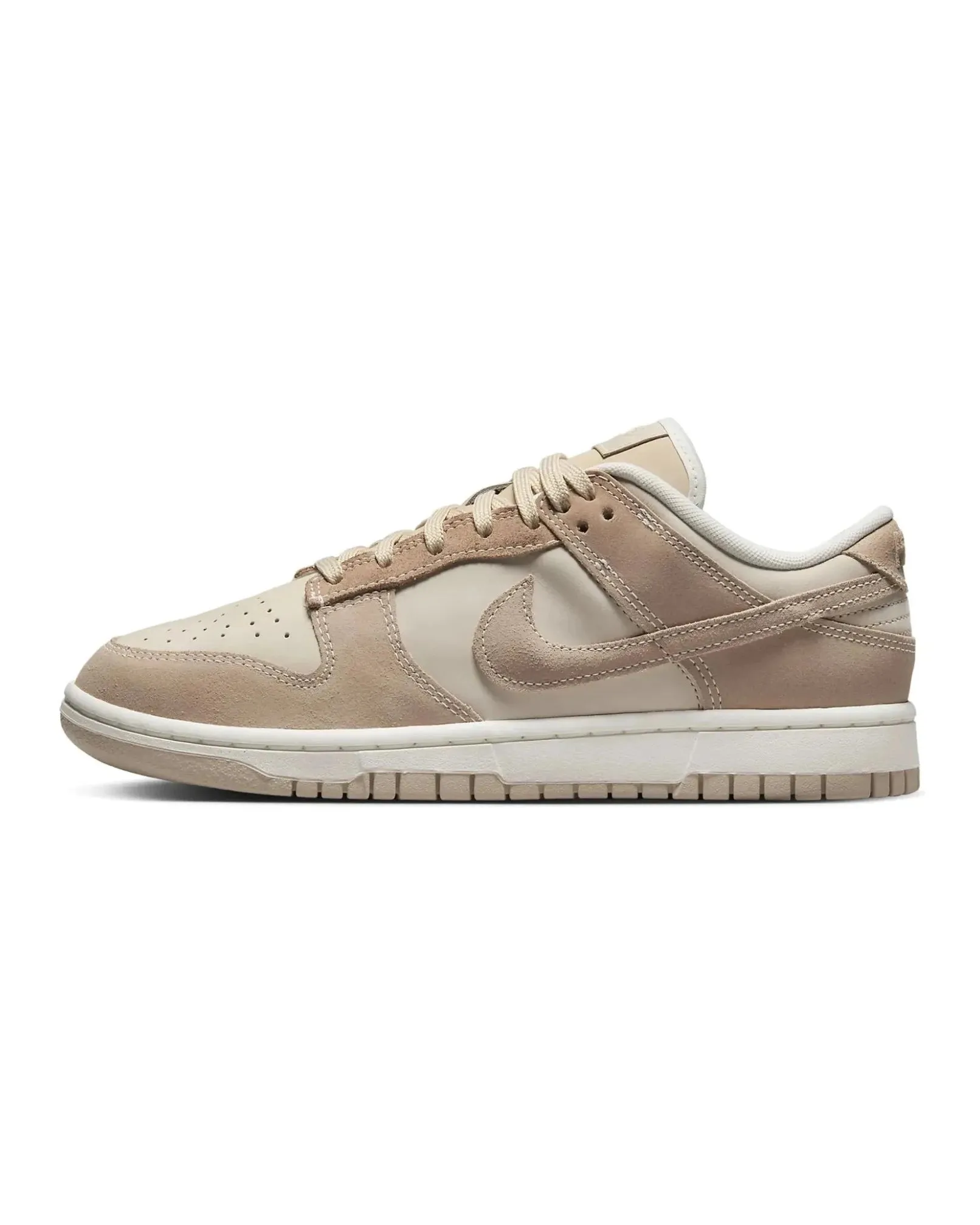 Nike Dunk Low SE Sand Drift Modern Walk