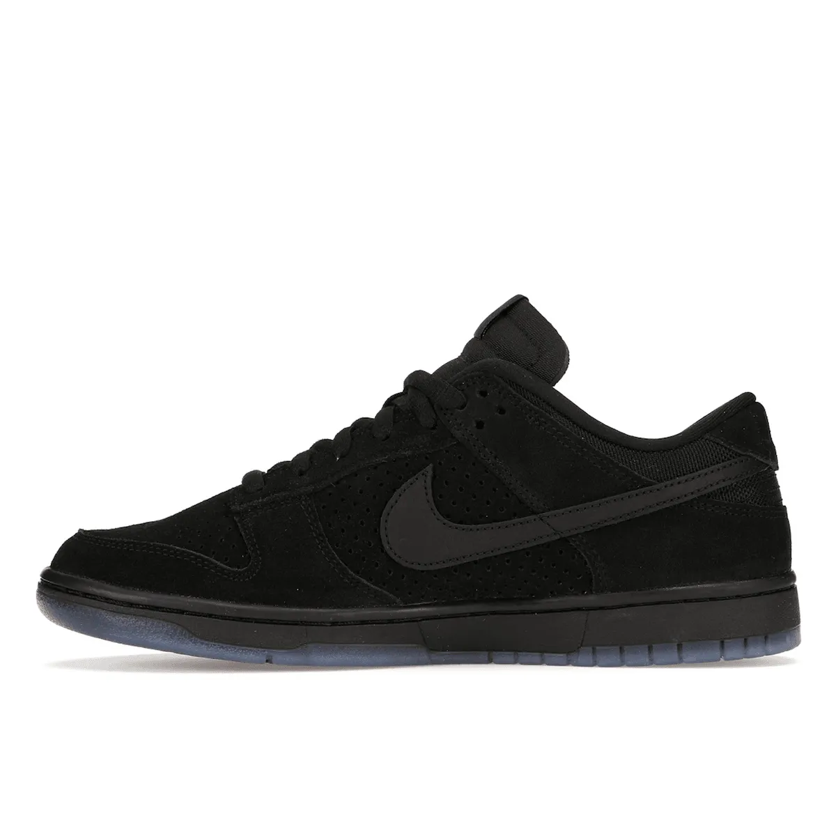 Nike Dunk Low SP Undefeated 5 On It Black Urban Trend Step