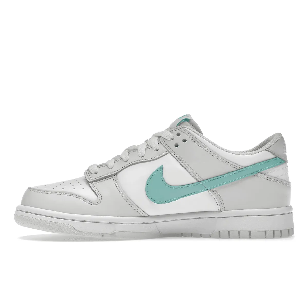 Nike Dunk Low Tropical Twist Travel Step Move Glide