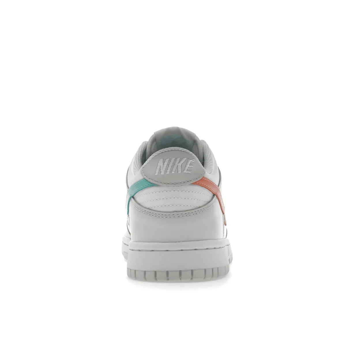 Nike Dunk Low Tropical Twist Travel Step Move Glide