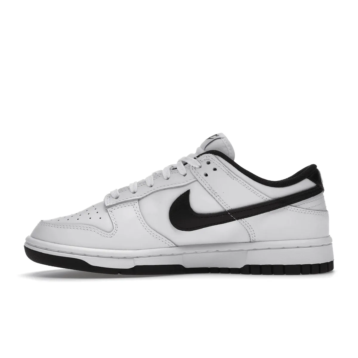 Nike Dunk Low White Black Quick Stride