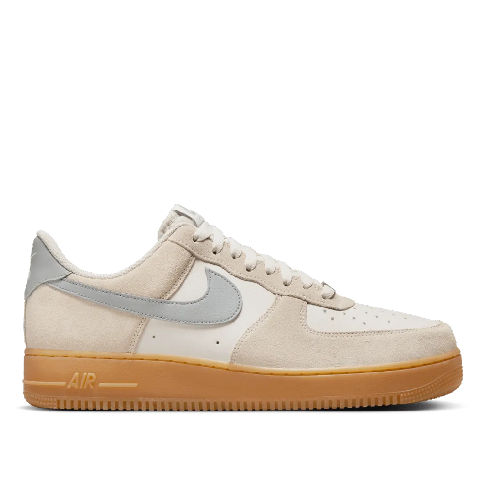 Nike Men's Air Force 1 '07 LV8 Shoes Weekend Vibes