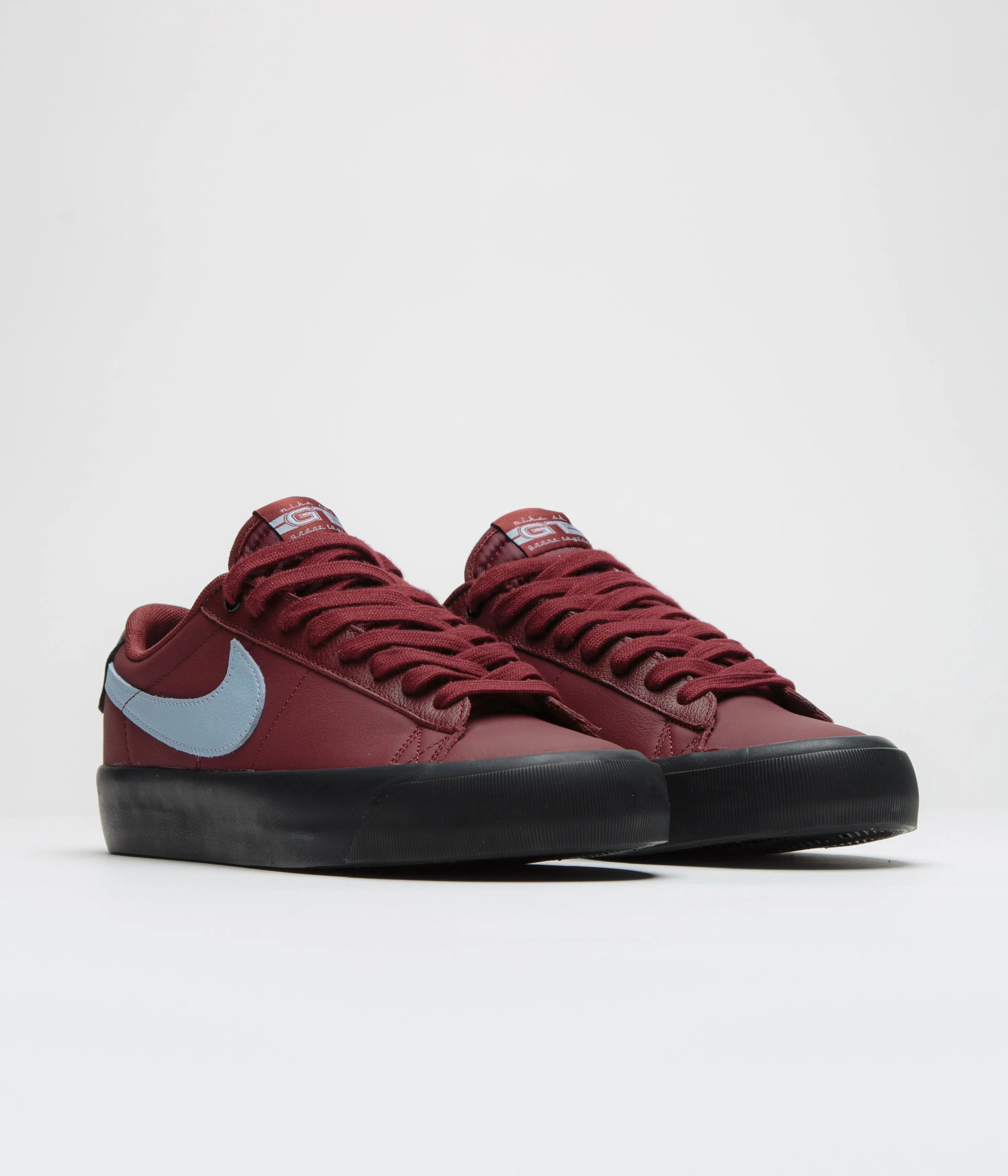 Nike SB Blazer Low Pro GT Shoes in Dark Team Red and Light Armory Blue