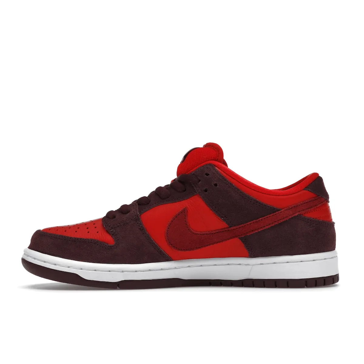 Nike SB Dunk Low Cherry Flex Path