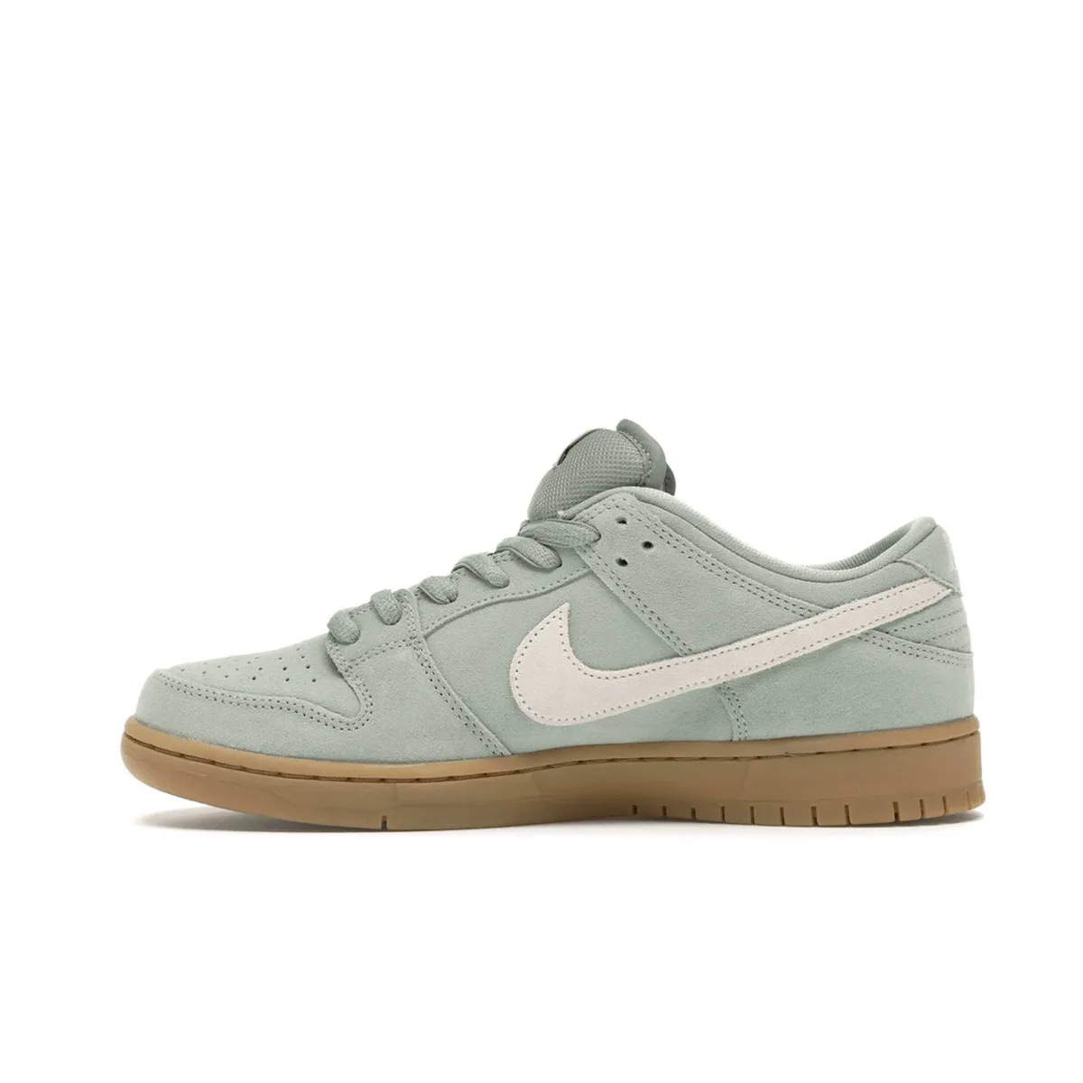Nike SB Dunk Low Island Green Gum Active Walk-Step