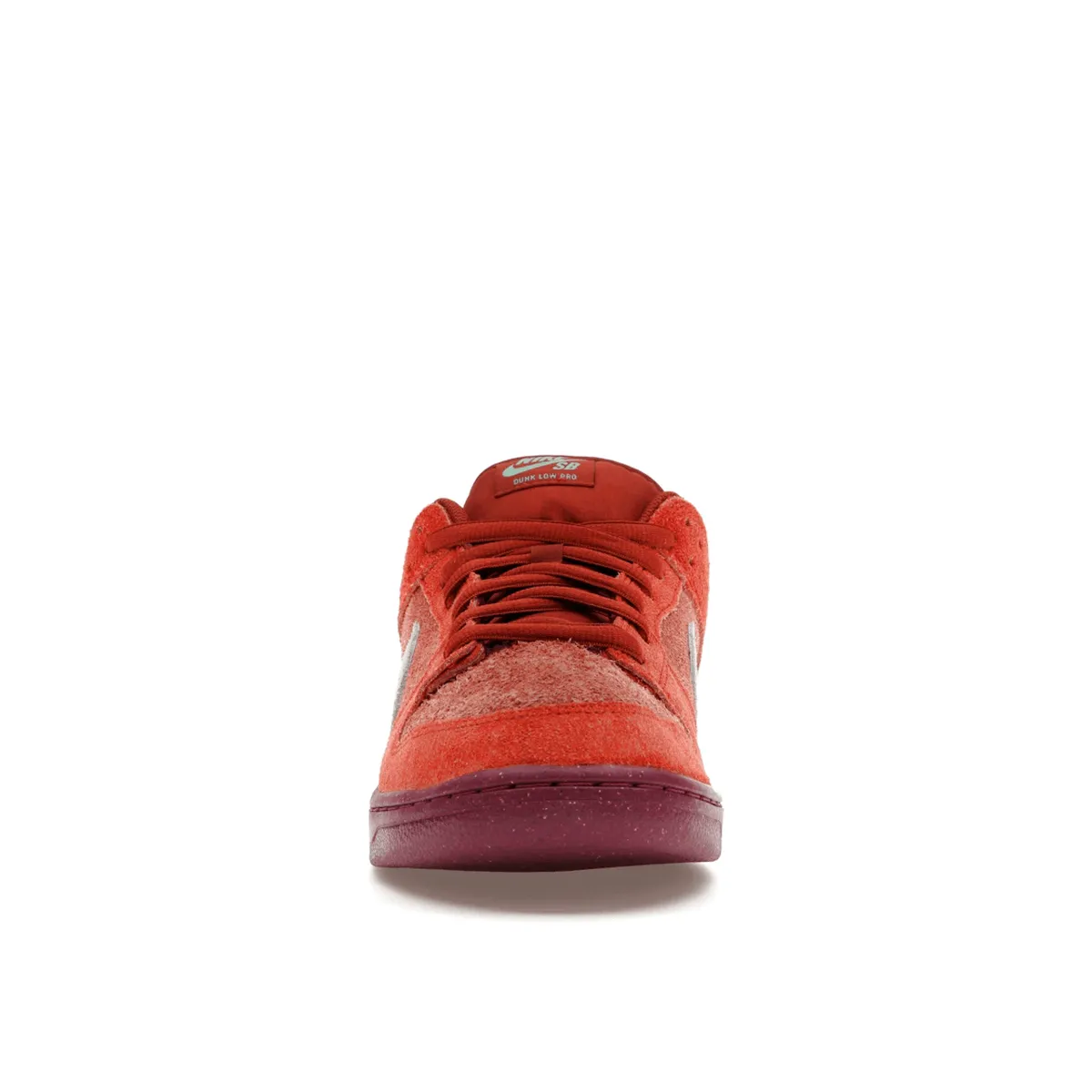 Nike SB Dunk Low Mystic Red Rosewood Daily Classic