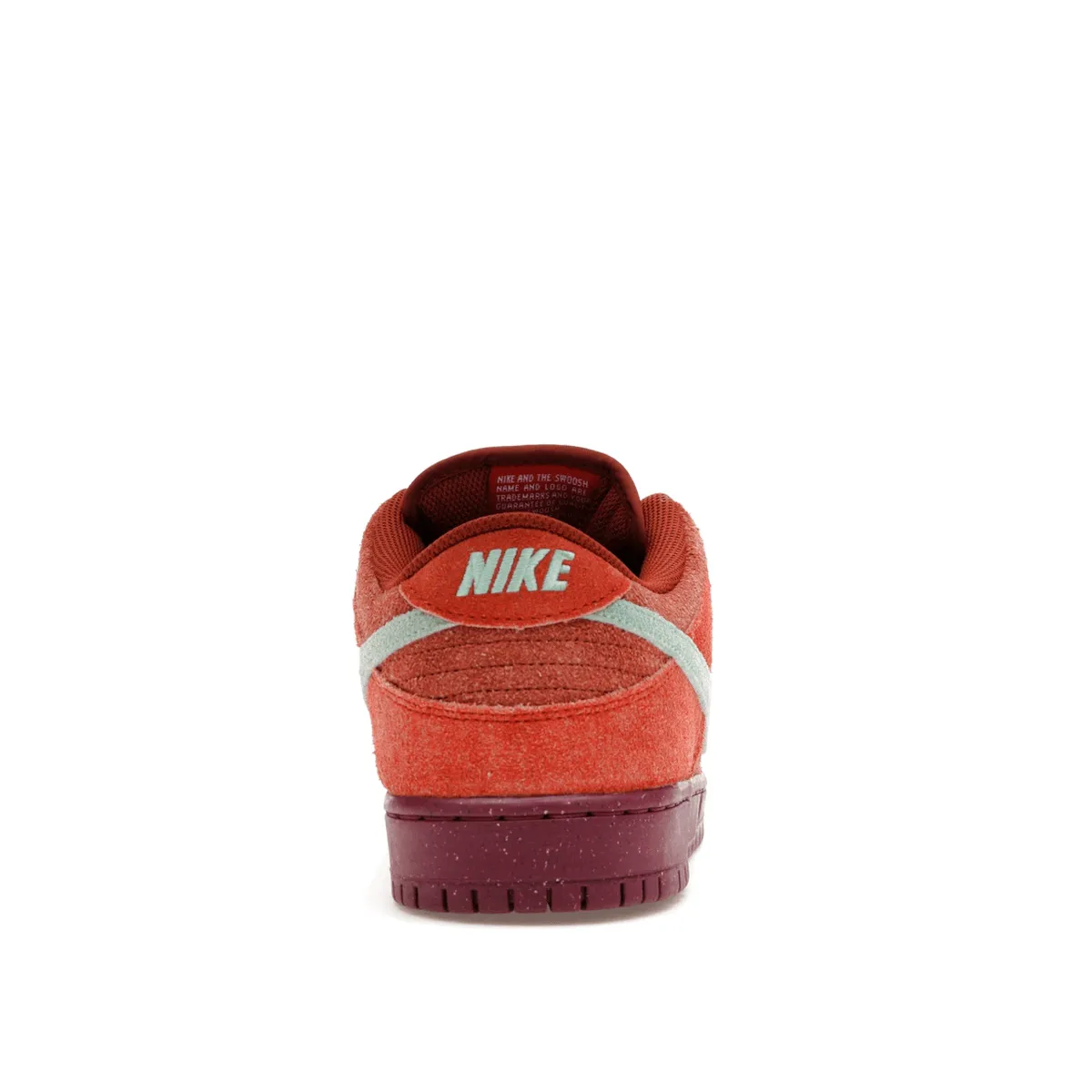 Nike SB Dunk Low Mystic Red Rosewood Daily Classic