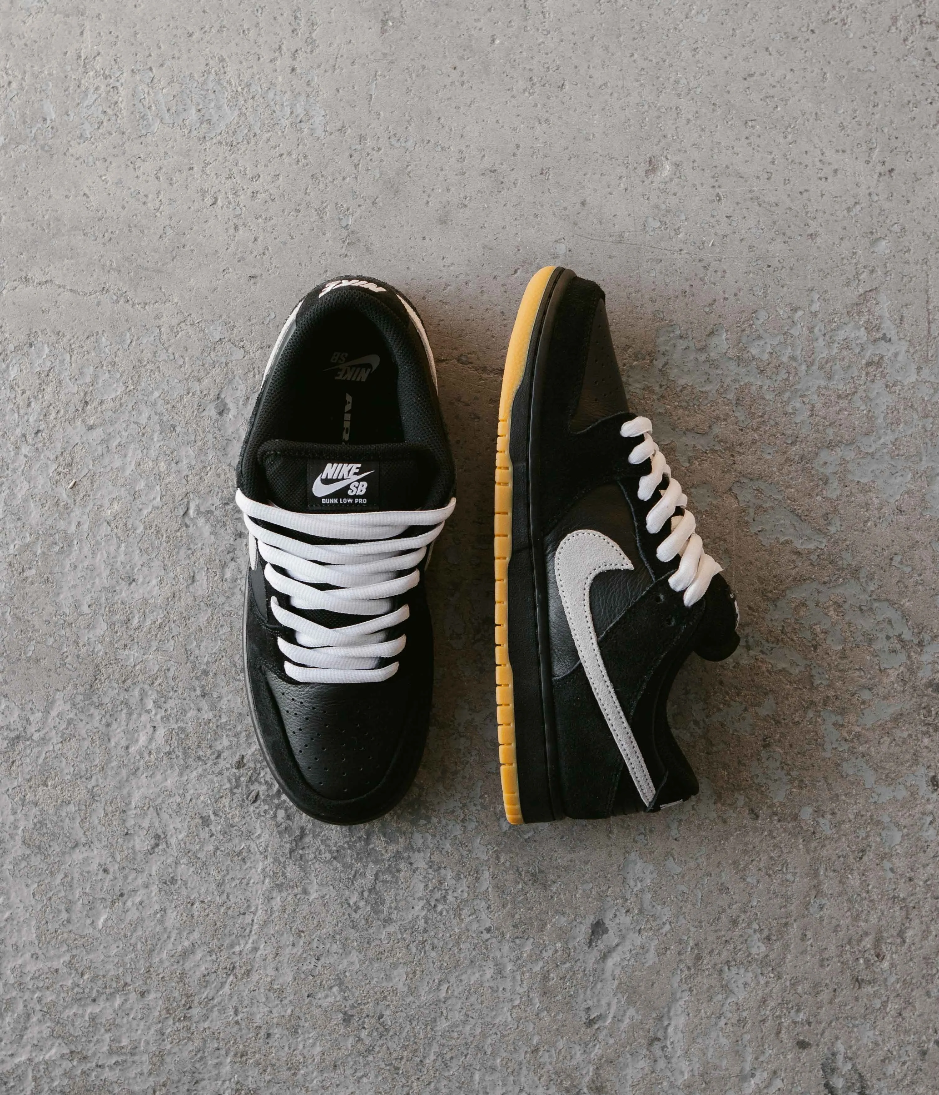 Nike SB Dunk Low Pro Shoes in Black and White and Black - Gum Light Brown - Black