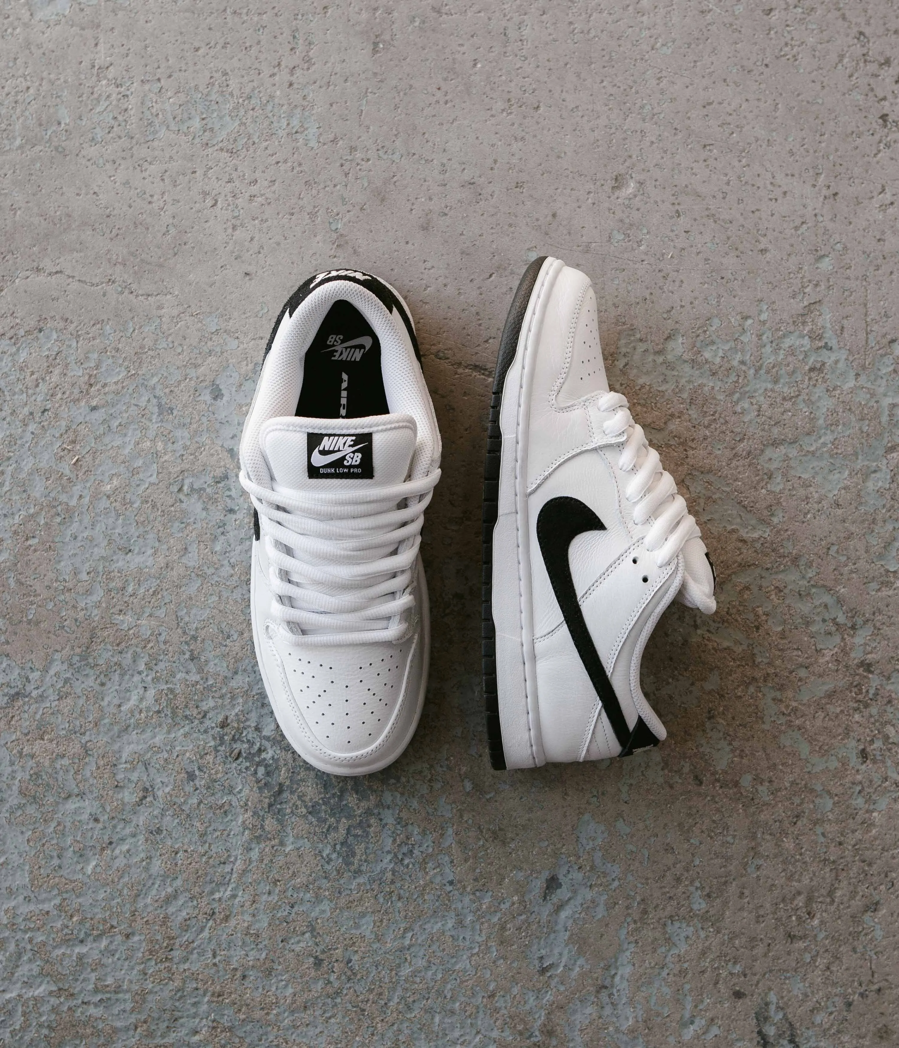 Nike SB Dunk Low Pro Shoes in White and Black and White - Black