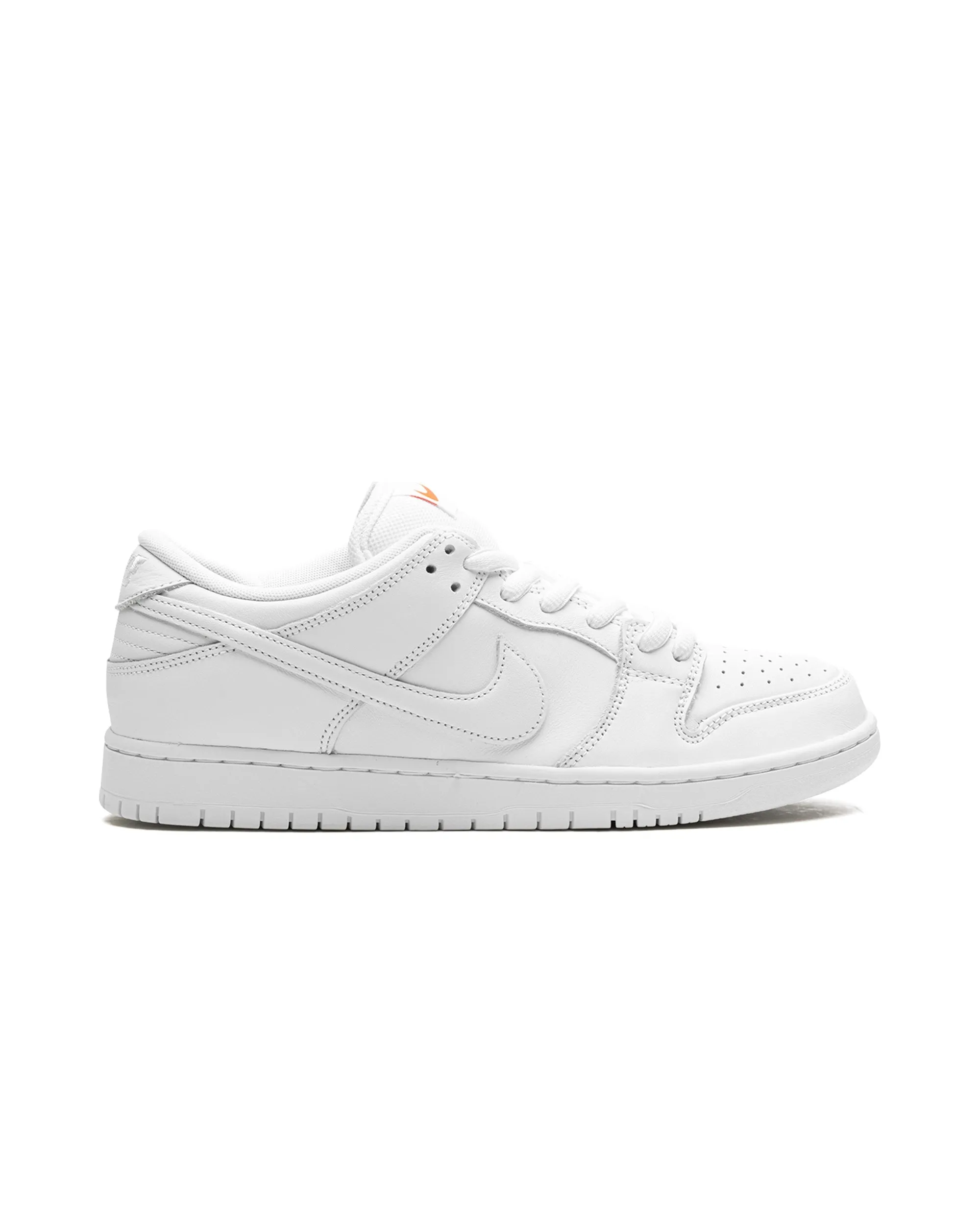 Nike SB Dunk Low Pro Triple White Fresh Step