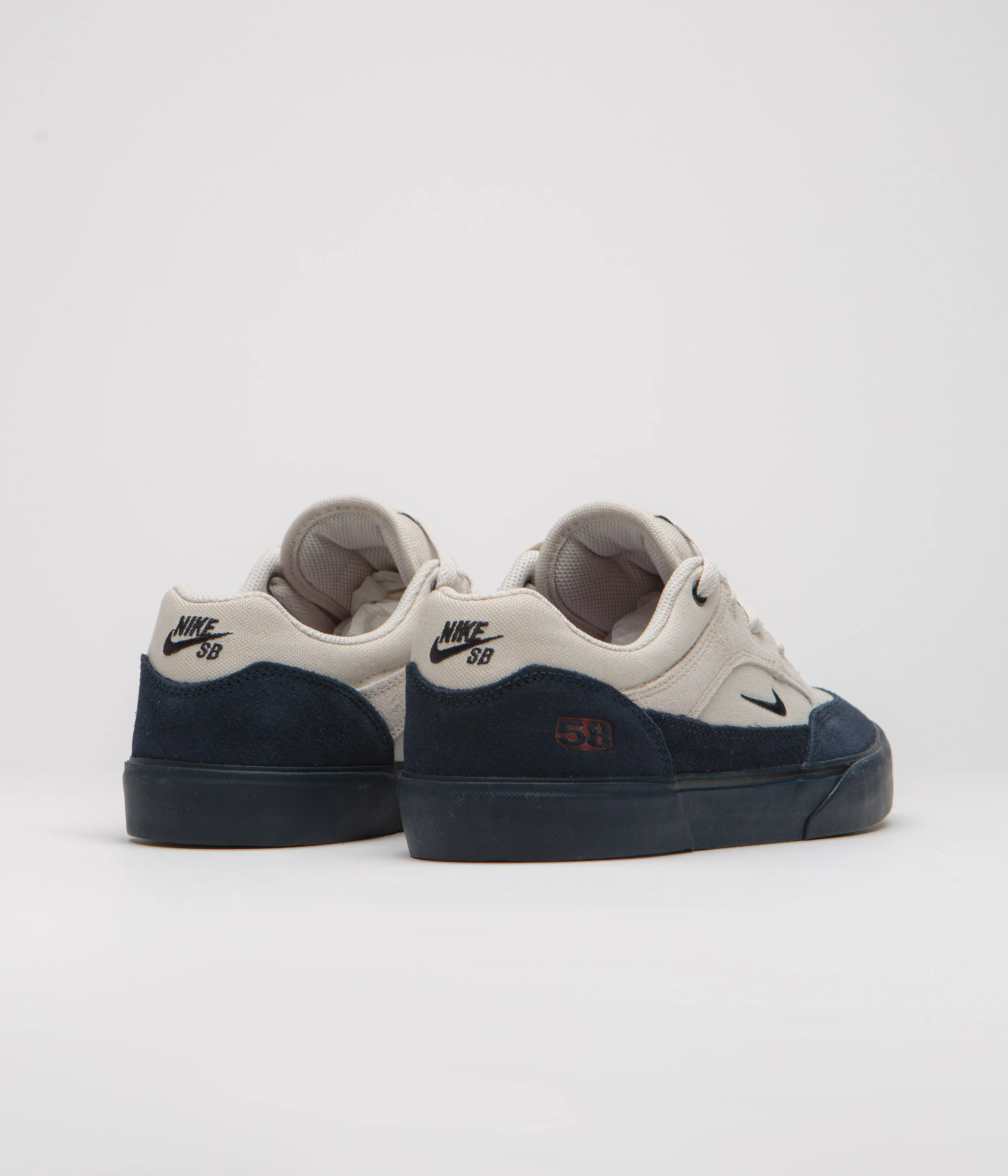 Nike SB Malor TE Shoes in Light Khaki and Black and Light Orewood Brown