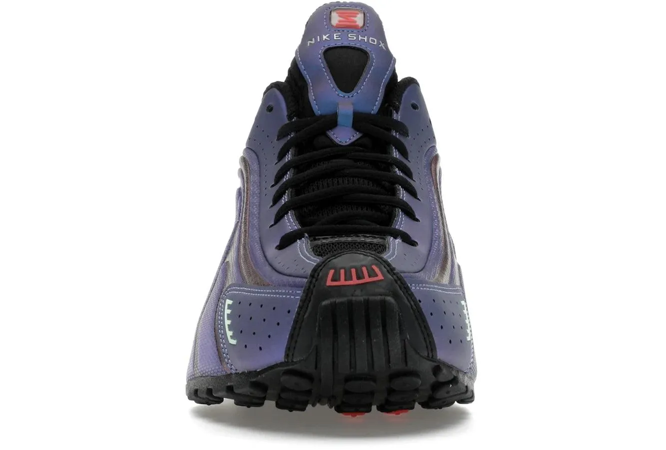 Nike Shox R4 Iridescent Moisture Management System Ability