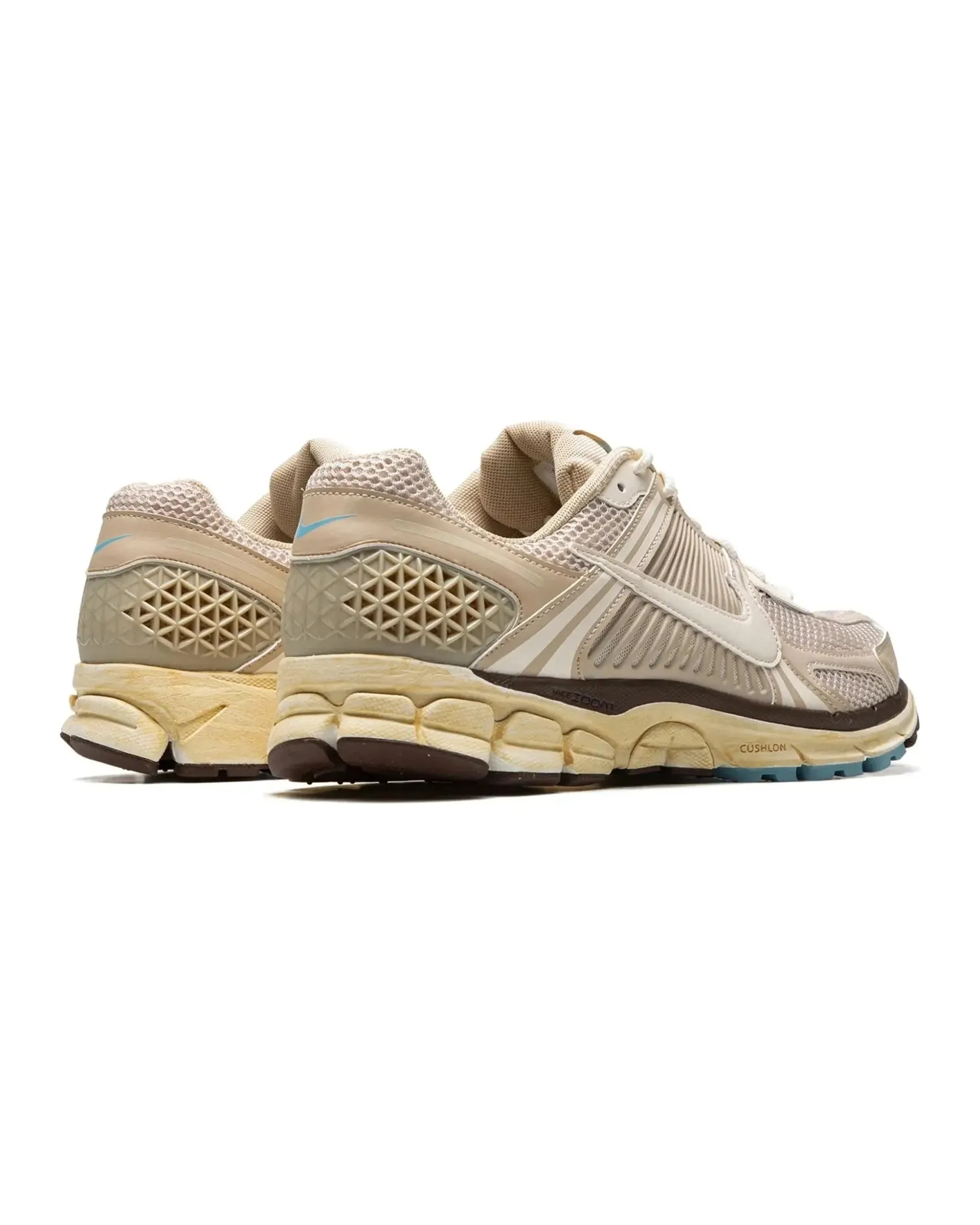 Nike Zoom Vomero 5 Oatmeal Flexible Design