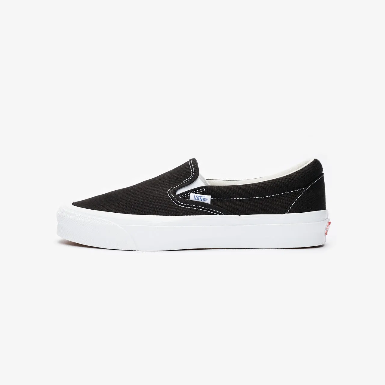 OG Classic Slip-On LX Classy silhouette