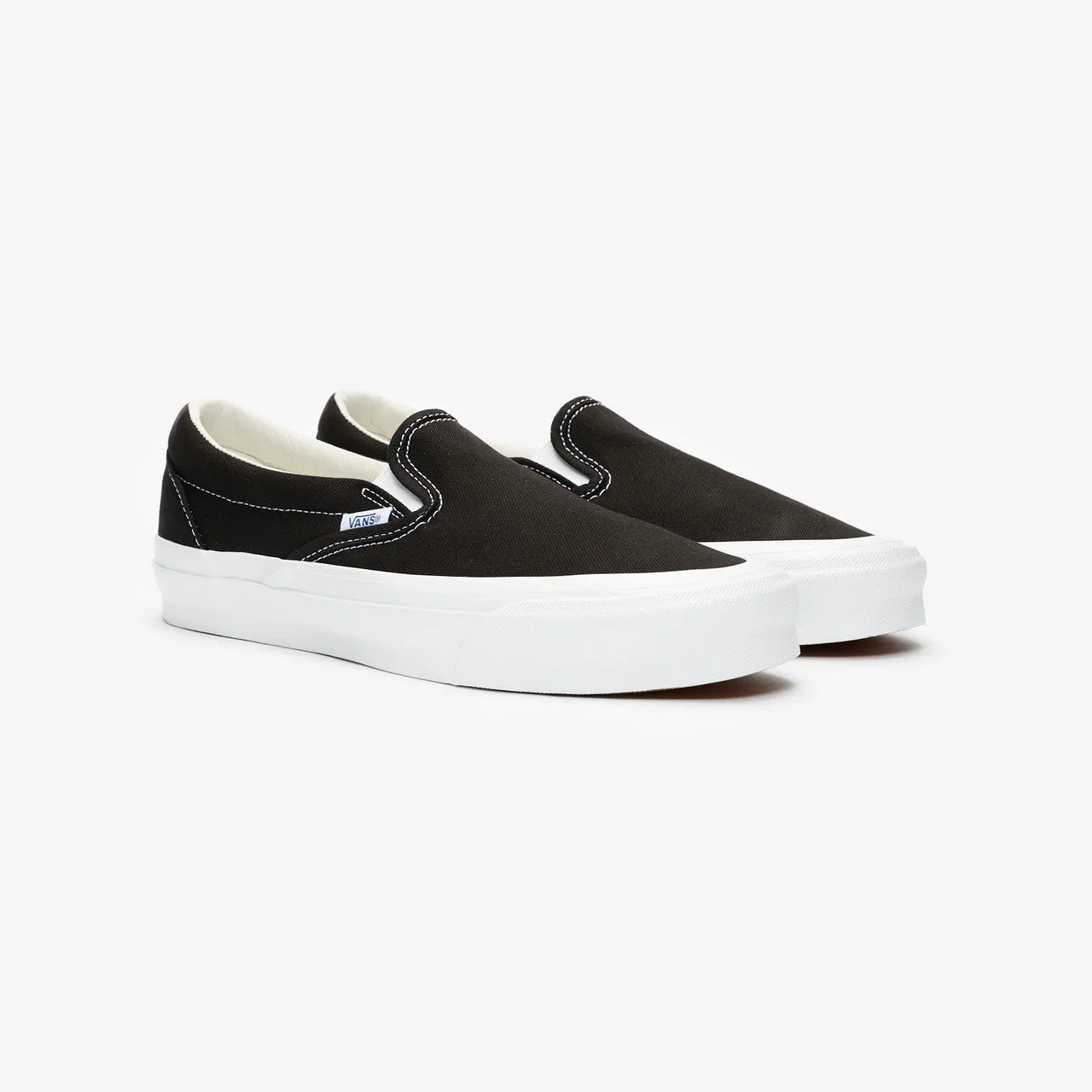 OG Classic Slip-On LX Classy silhouette
