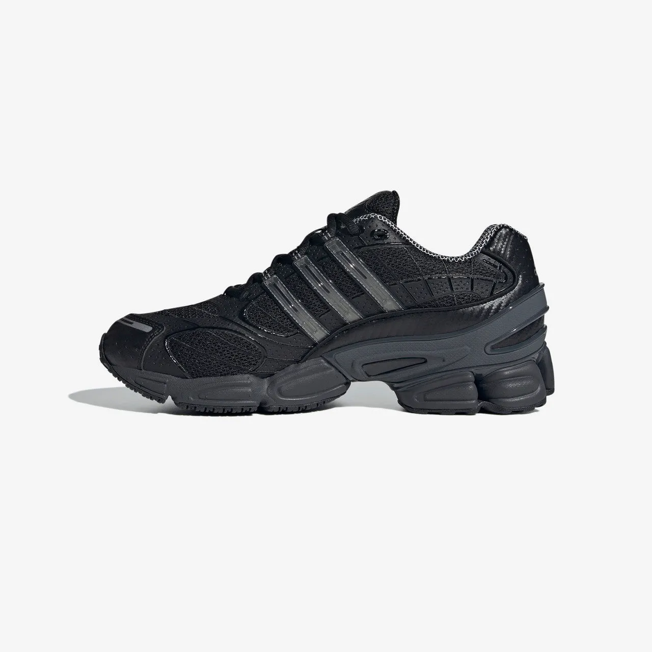 Ozweego Pro Ultra-soft cushioning