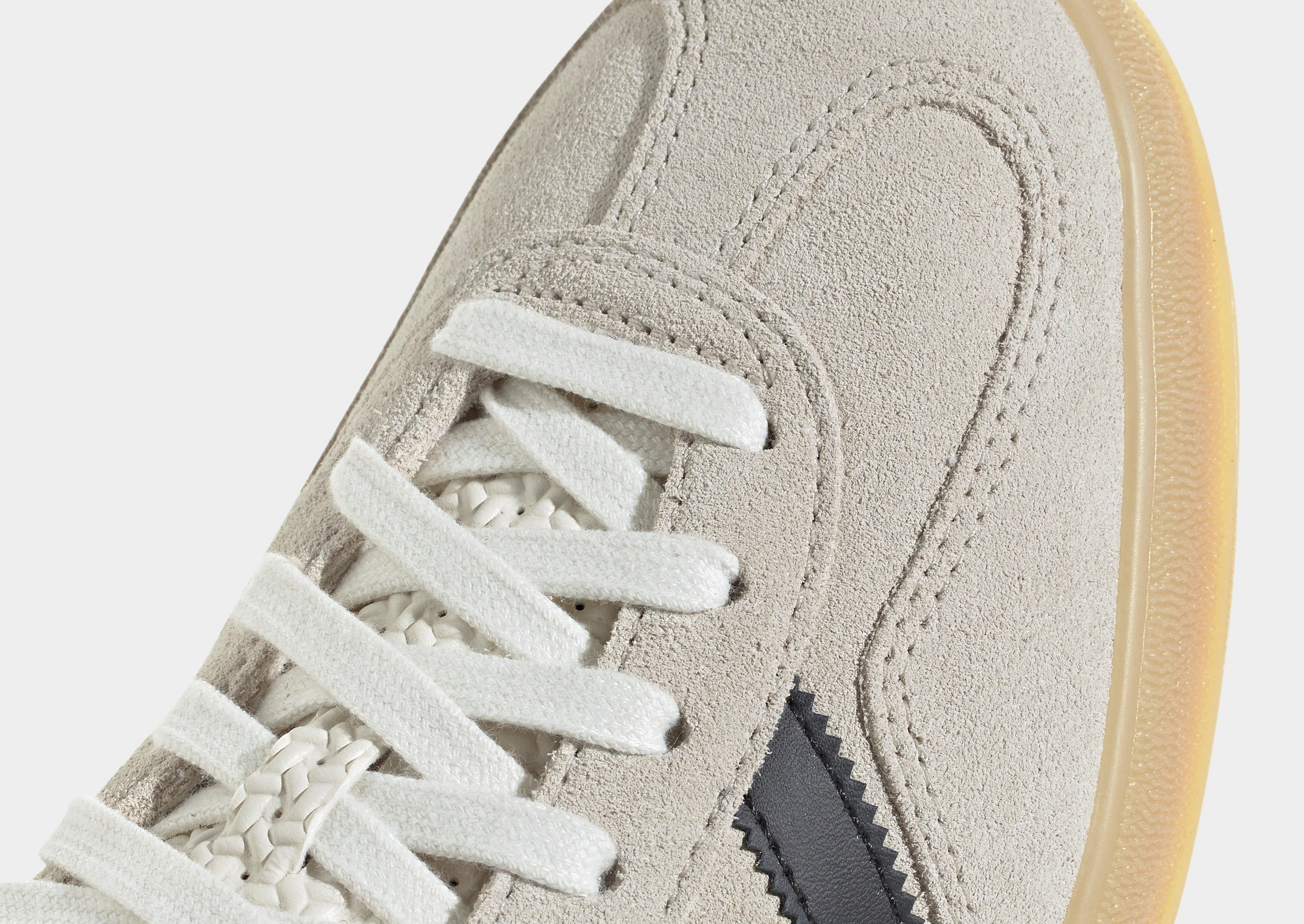 Pearl-Detail Gazelle Indoor Women's