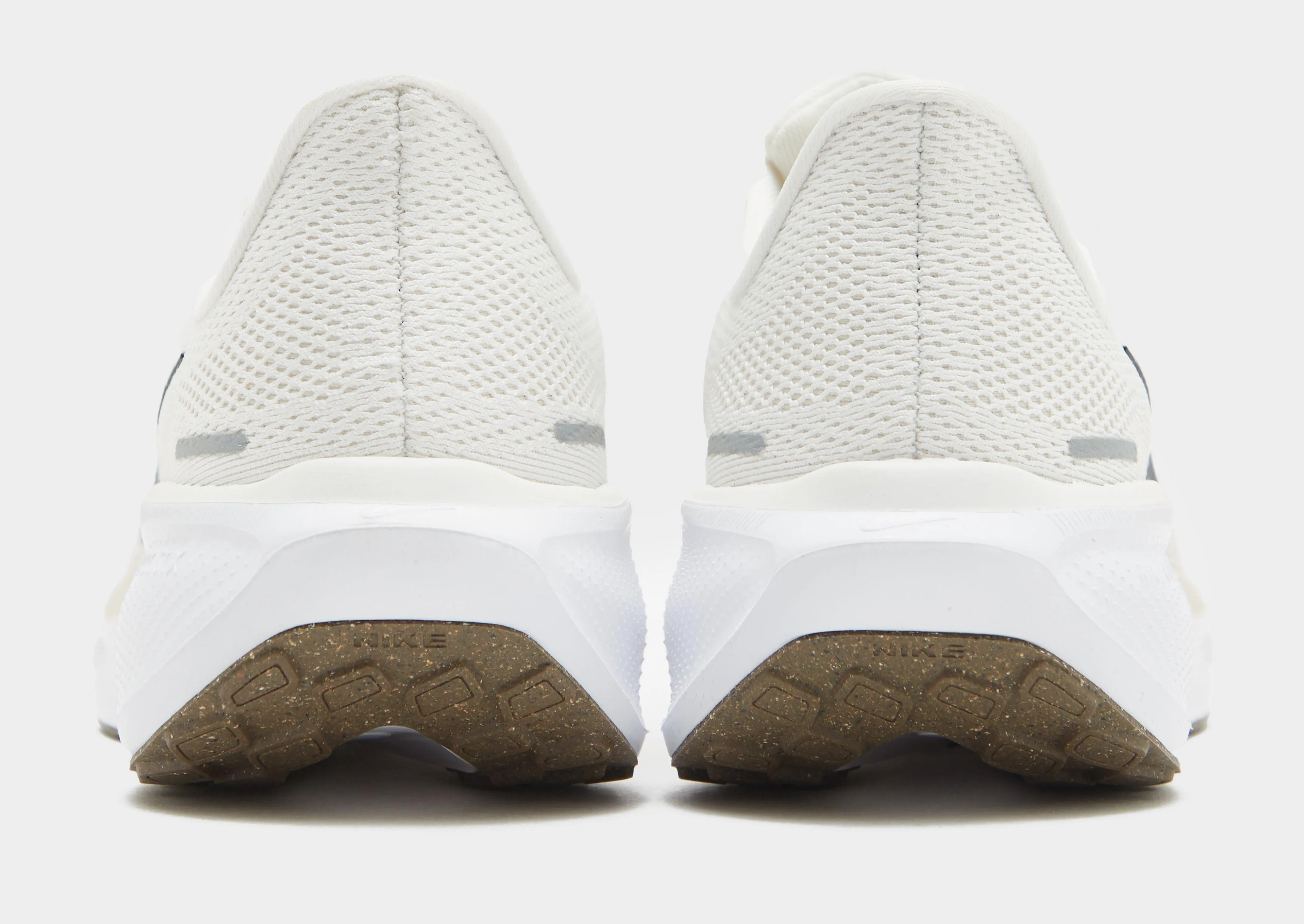 Pegasus 41 Women's Step-Assist