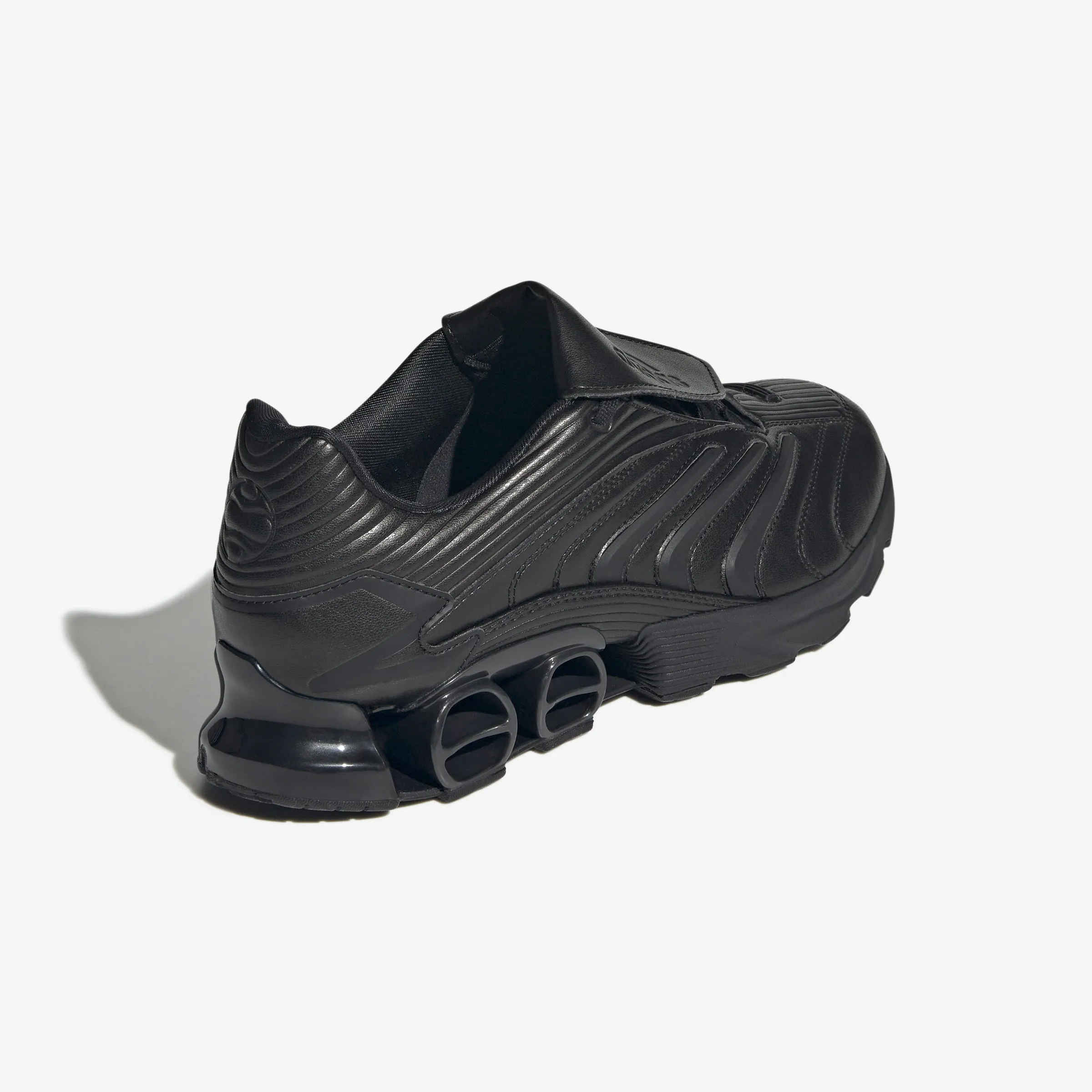 Predator Megaride Ultra-soft breathability