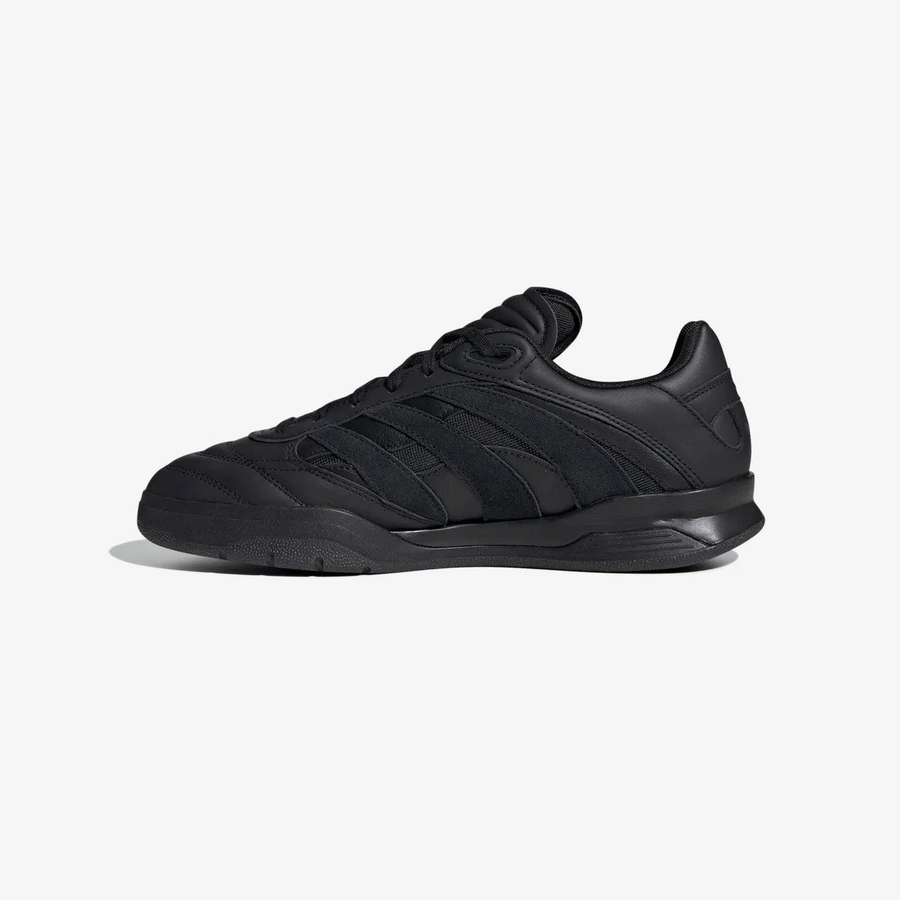 Predator Mundial Dynamic Cushion Zones