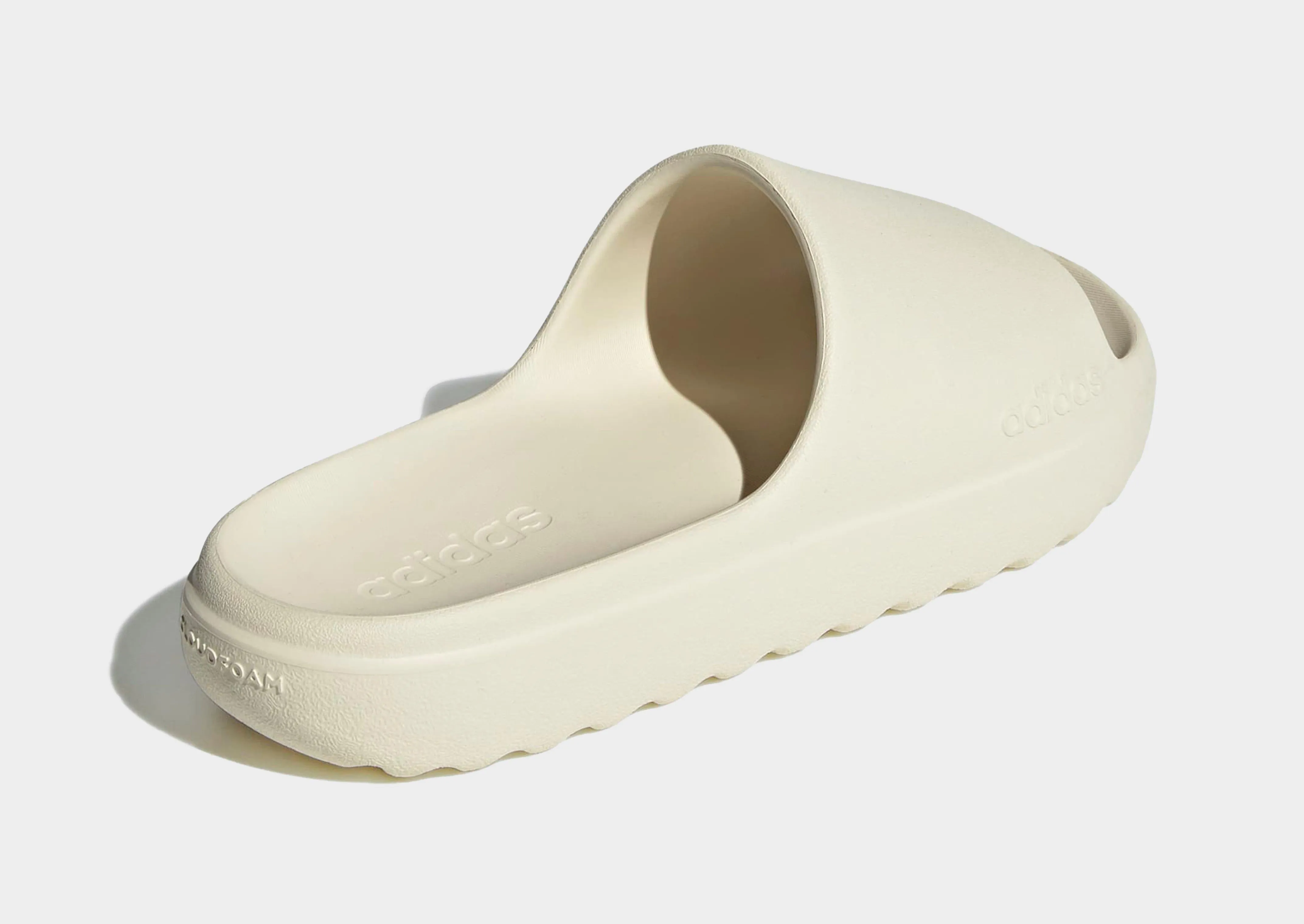 Puddle-Guard Adilette Lumia Slides Women's