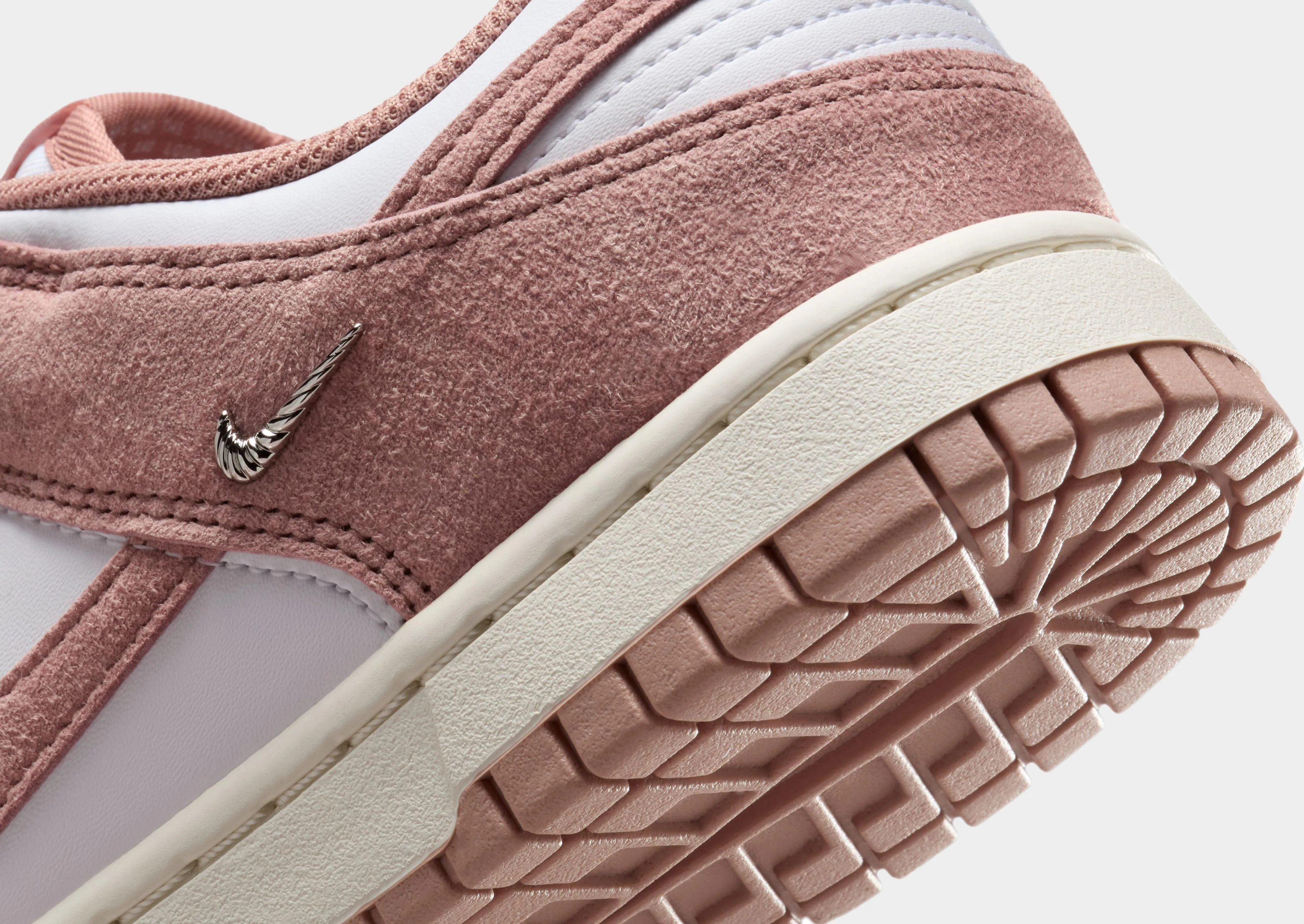 Pull-On Dunk Low Women's