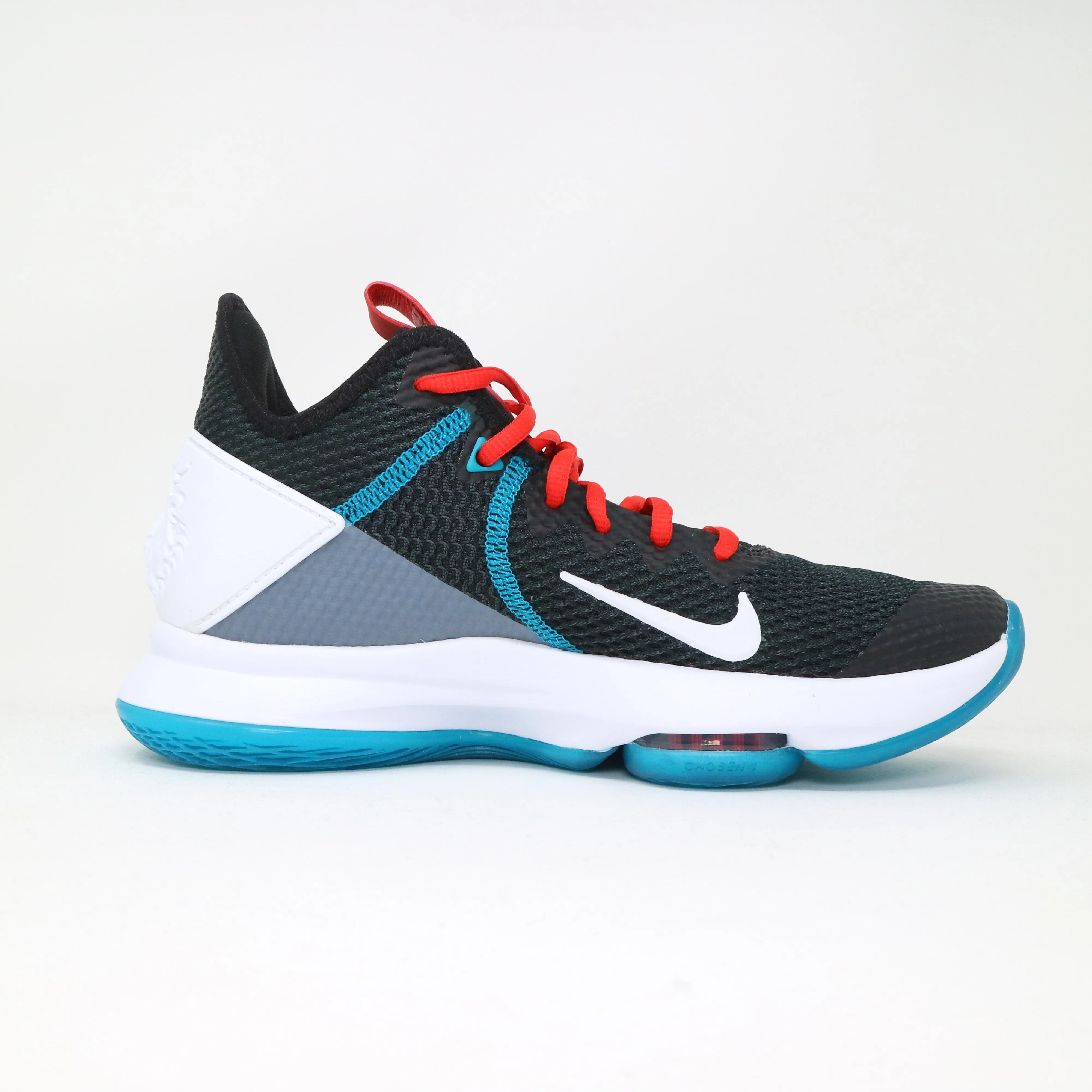 Punch-Hole Nike Lebron Witness IV - Red Carpet
