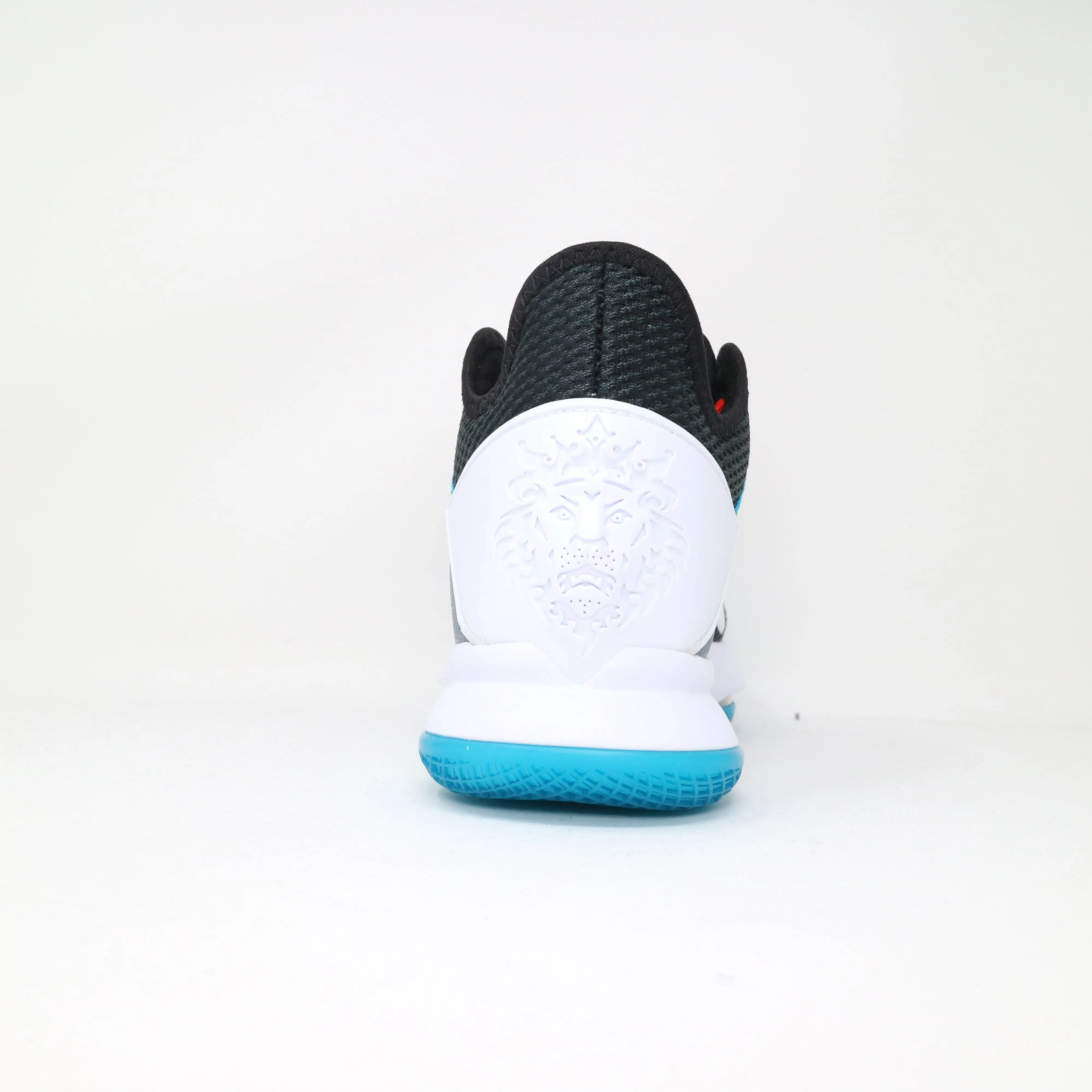 Punch-Hole Nike Lebron Witness IV - Red Carpet